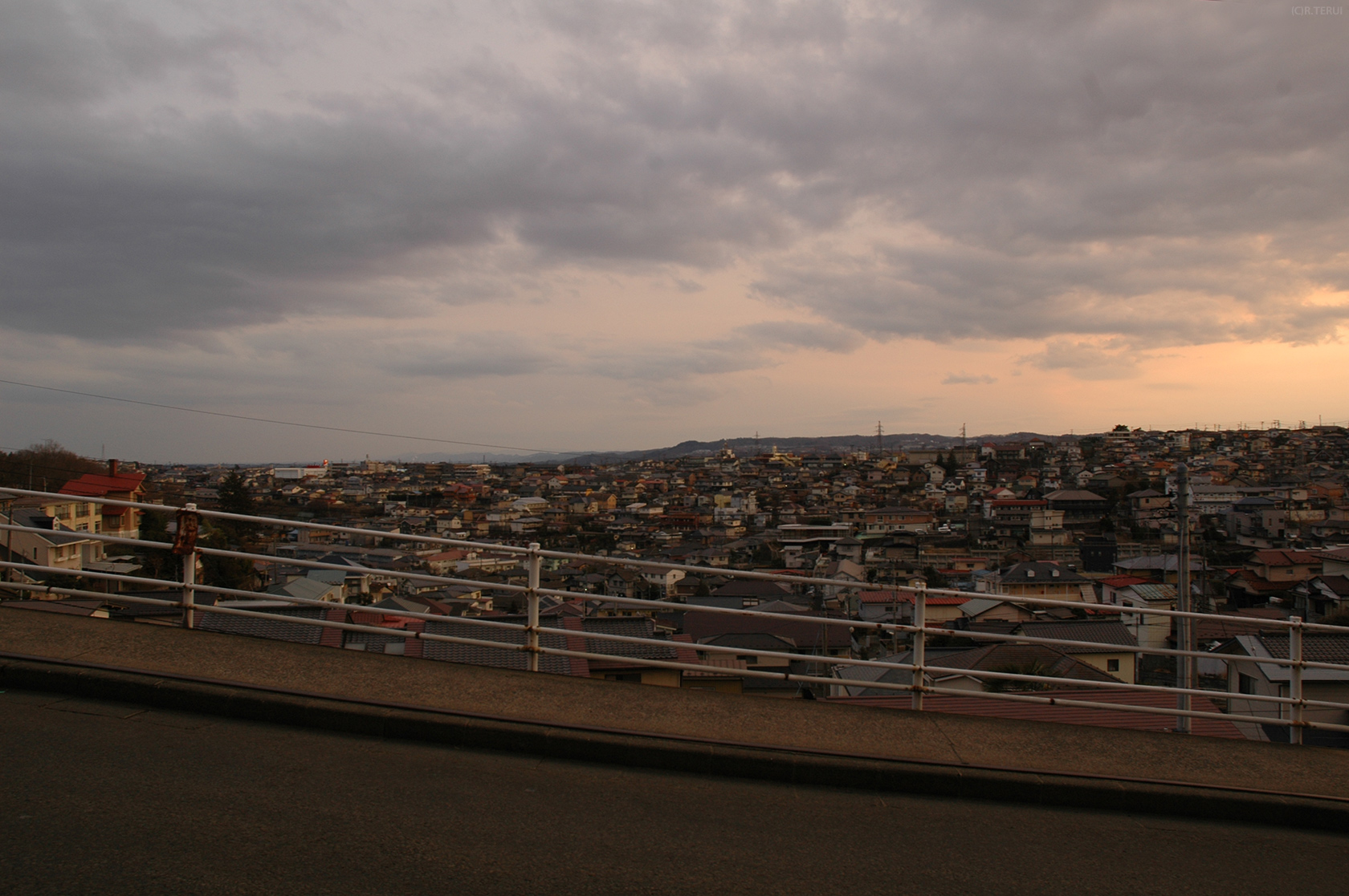 八木山　写真2　坂　夕暮れ