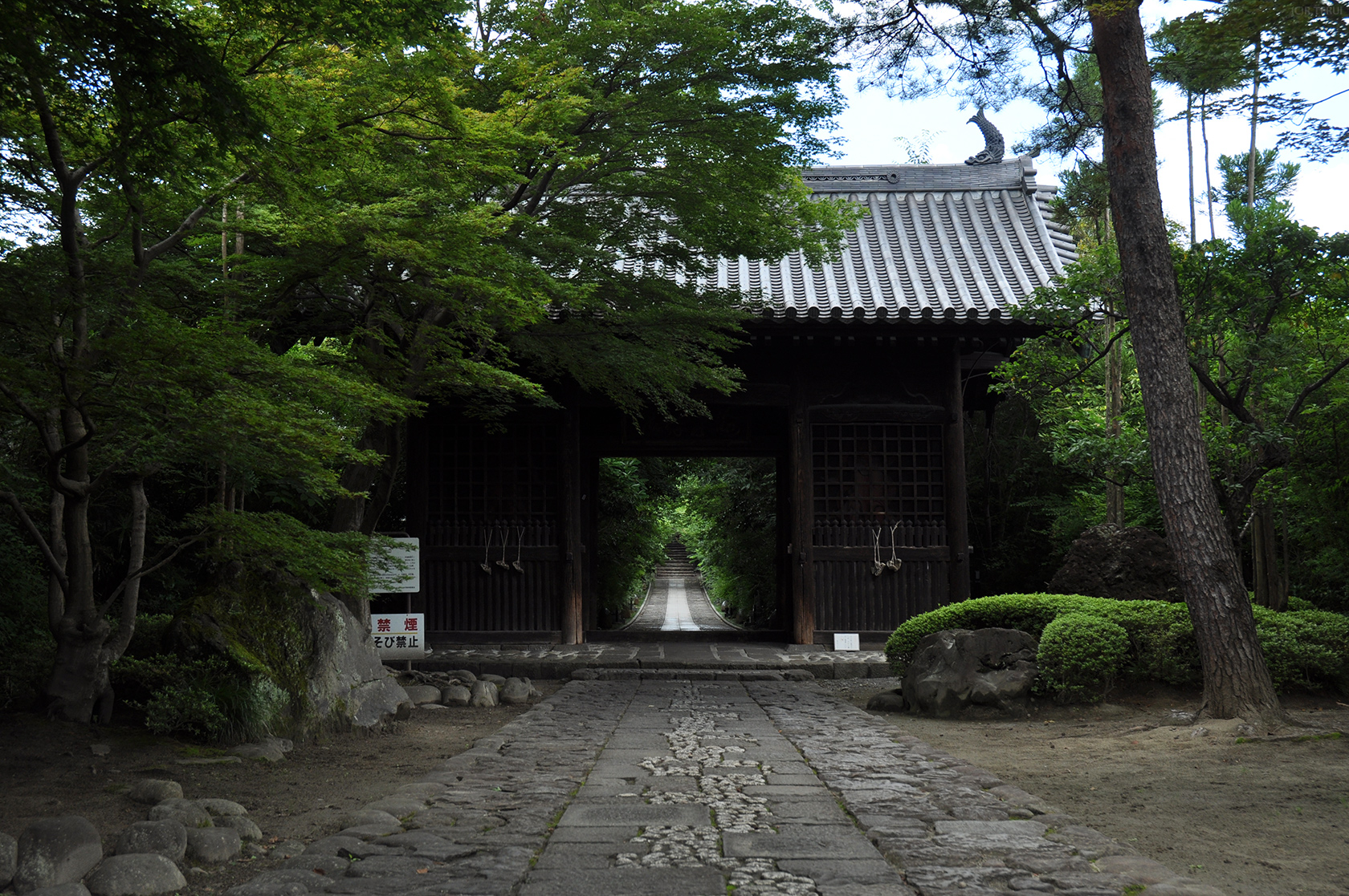 輪王寺　写真12　仁王門