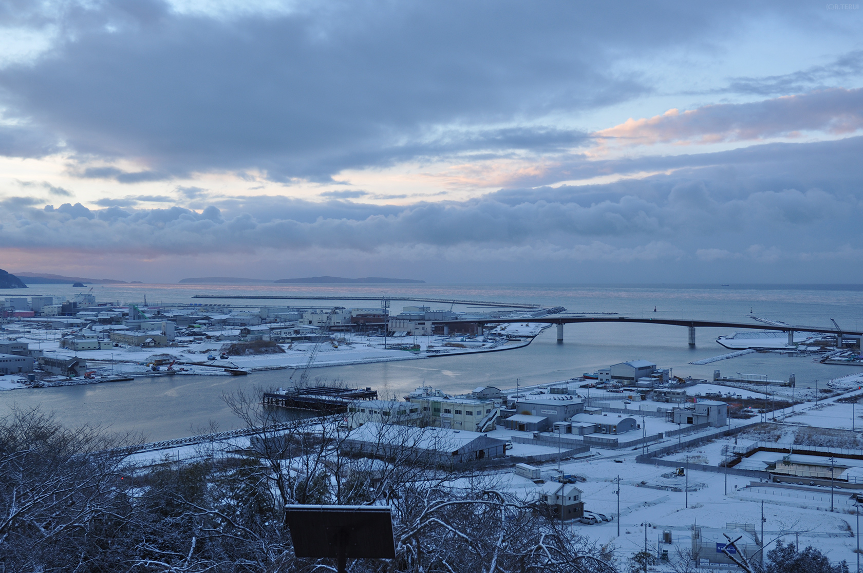 石巻　写真4　石巻湾　旧北上川　日和大橋